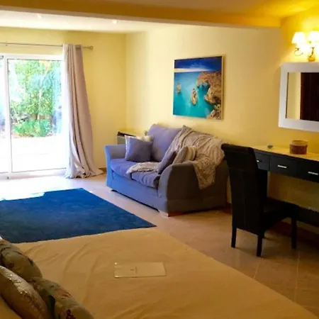 Chanteria Carvoeiro, Fabulous 7 Bedroom, 7 Bathroom With Ac, Short Walk To The Villa Carvoeiro (Lagoa)