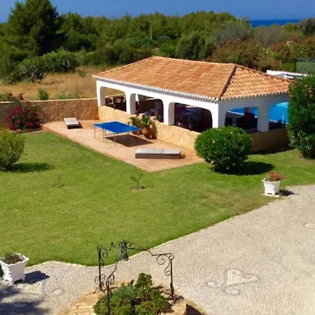 Villa Chanteria Carvoeiro, Fabulous 7 Bedroom, 7 Bathroom With Ac, Short Walk To The Carvoeiro (Lagoa)