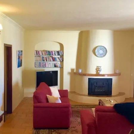 Chanteria Carvoeiro, Fabulous 7 Bedroom, 7 Bathroom With Ac, Short Walk To The Carvoeiro (Lagoa)