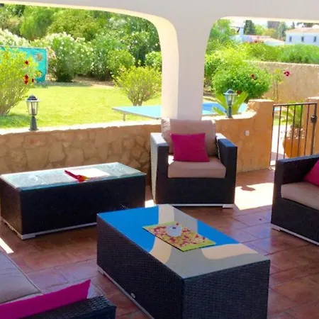 Chanteria Carvoeiro, Fabulous 7 Bedroom, 7 Bathroom With Ac, Short Walk To The 卡武埃鲁